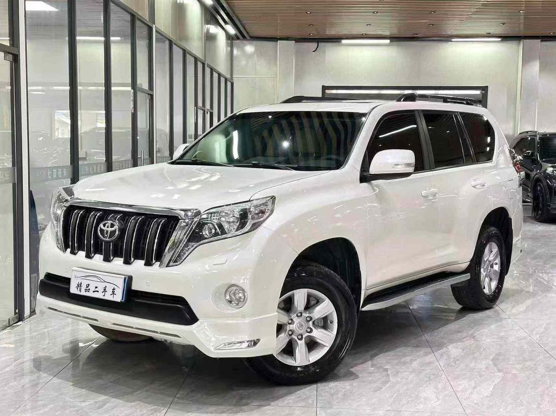 2015 Toyota Land Cruiser Prado 2.7 — Front three-quarter